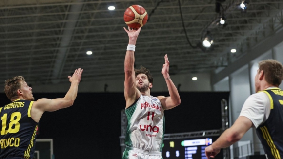FC Porto (Basquetebol):&nbsp;Sele&ccedil;&atilde;o portuguesa n&atilde;o resistiu ao poderio s&eacute;rvio