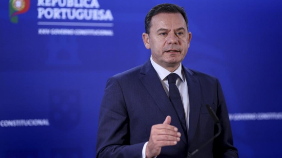 Primeiro-ministro anuncia mais 1.300 milh&otilde;es de euros para habita&ccedil;&atilde;o acess&iacute;vel