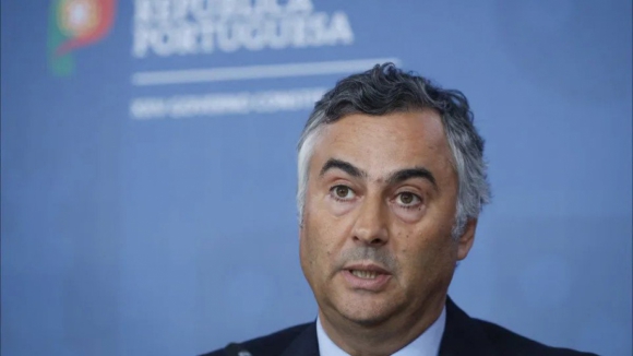 Jovens ter&atilde;o de optar entre IRS Jovem ou devolu&ccedil;&atilde;o das propinas