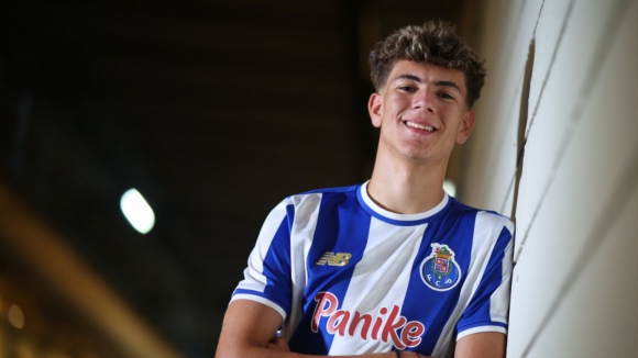 FC Porto (Forma&ccedil;&atilde;o):&nbsp;Matteo Ferreira assina contrato de forma&ccedil;&atilde;o