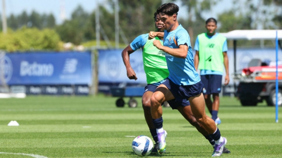 FC Porto B:&nbsp;Trabalho matinal a pensar na rece&ccedil;&atilde;o &agrave; UD Leiria