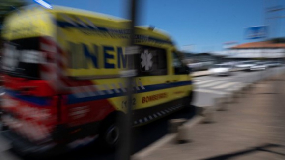 Trabalhador da constru&ccedil;&atilde;o civil morre em Braga ap&oacute;s colapso de placa de cimento