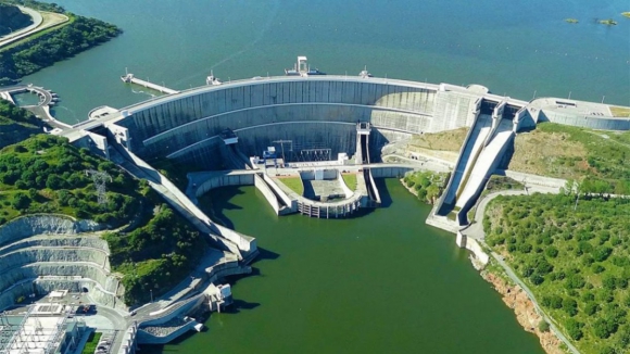Avaria em central hidroelétrica deixa várias zonas do Alto Minho sem eletricidade