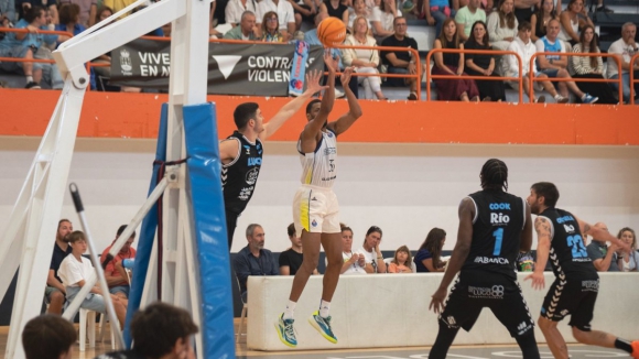 FC Porto (Basquetebol):&nbsp;Derrota na Corunha em mais um jogo de prepara&ccedil;&atilde;o