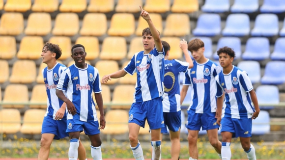 FC Porto (Sub-15): Triunfo caseiro em inferioridade num&eacute;rica