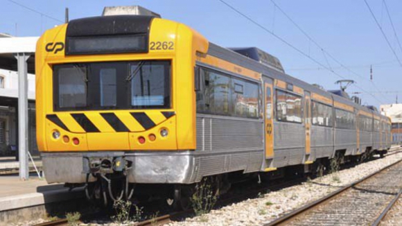 Sindicatos pedem que CP cumpra acordo salarial no imediato