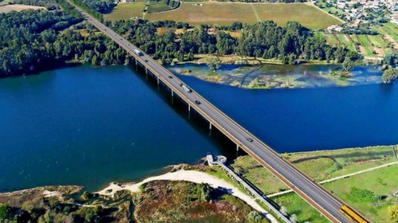 Viana do Castelo vai pagar 724 mil euros por erros e omiss&otilde;es em obra da nova ponte