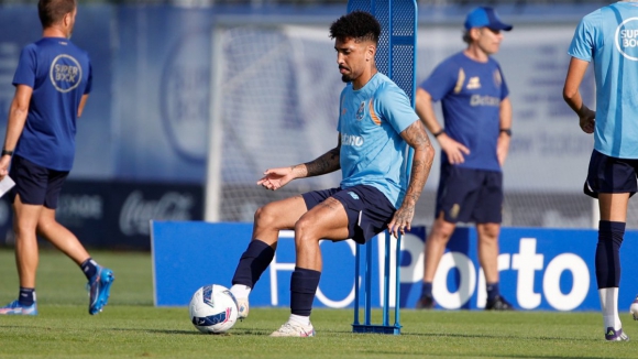 FC Porto B:&nbsp;Treino matinal com os olhos postos na Mata Real