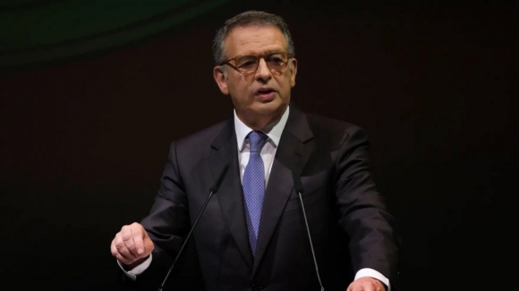 Seguro insiste que a sua candidatura é apartidária e não nasceu num almoço secreto