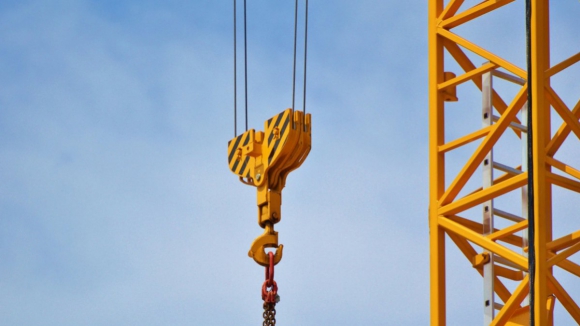 Queda de grua causa um morto e um ferido grave em Gondomar