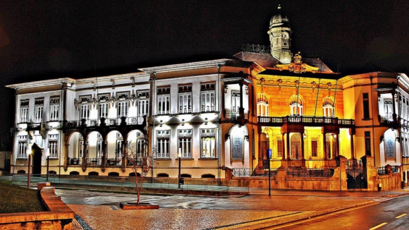 Um ex-secret&aacute;rio de Estado e um ex-autarca &ldquo;hist&oacute;rico&rdquo; entre as 8 candidaturas a Gaia