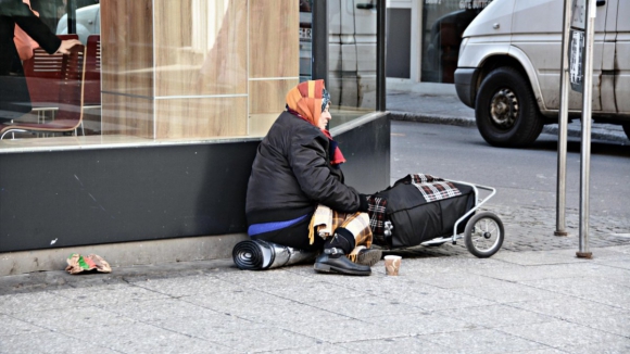Viana do Castelo adjudica constru&ccedil;&atilde;o de centro de apoio a sem-abrigo por 2,1 Milh&otilde;es