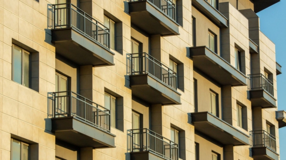 Euribor sobe a tr&ecirc;s e seis meses e mant&eacute;m-se a 12 meses