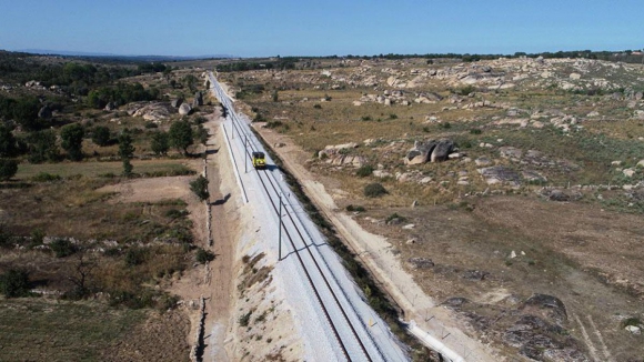 Linha da Beira Alta reabre na &iacute;ntegra este domingo