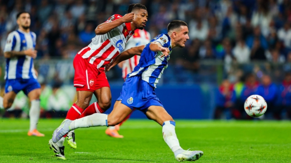 FC Porto e Estrela Vermelha empatados ao intervalo