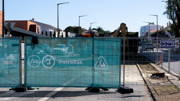 Nuno Cardoso considera de bom senso suspensão das obras do metrobus