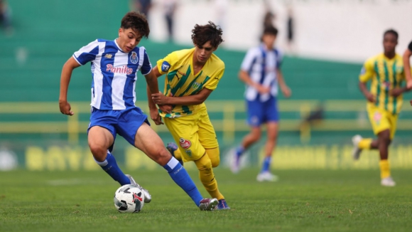 FC Porto (Sub-17): Juniores B empatam em Fiães