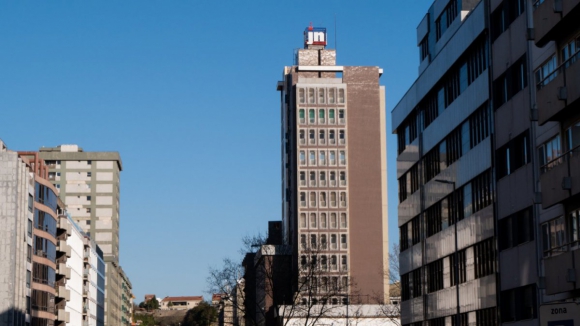 Câmara do Porto emitiu alvará para construção de hotel na ‘Torre do JN’ em janeiro