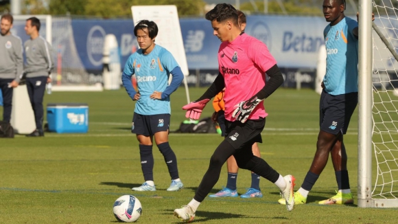 FC Porto B: “Bês” portistas de volta ao trabalho no miniestádio