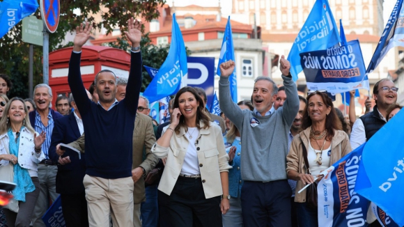 Ao lado de Pedro Duarte, Mariana Leit&atilde;o confiante em vit&oacute;rias sobre socialistas no Porto e Lisboa