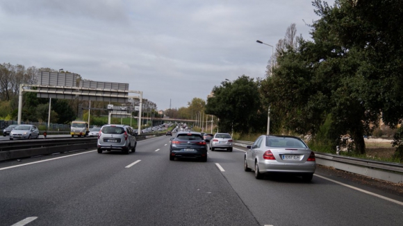Pizarro sugere que Governo e PSD querem p&ocirc;r portagens na VCI no Porto