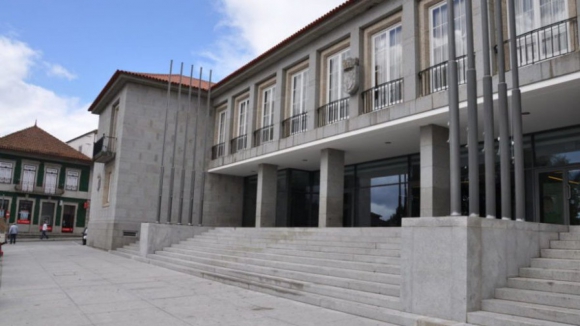 Coliga&ccedil;&atilde;o Livre/PS ganha C&acirc;mara de Felgueiras