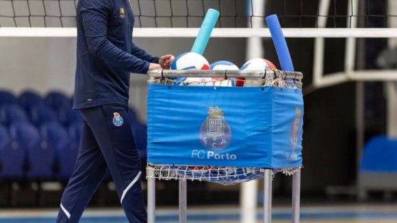 FC Porto (Voleibol):&nbsp;J&aacute; est&atilde;o dispon&iacute;veis os bilhetes para ao Esmoriz GC