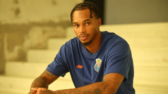 Allen Flanigan: "Quero ajudar o FC Porto a ganhar jogos e a trazer o campeonato para cá"