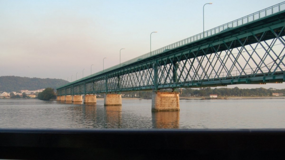 Ponte Eiffel em Viana do Castelo cortada ao tr&acirc;nsito &agrave; noite at&eacute; 19 de dezembro