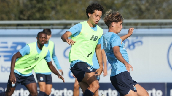 FC Porto B: Treino vespertino a pensar na UD Oliveirense