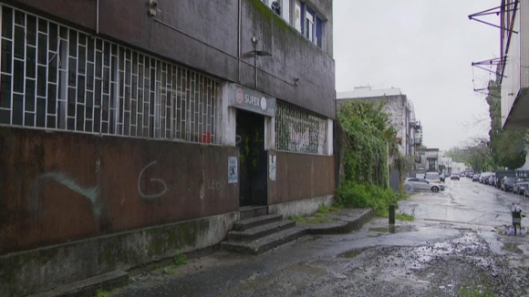 Homem que esfaqueou mortalmente jovem no bar acad&eacute;mico em Braga acusado de homic&iacute;dio qualificado