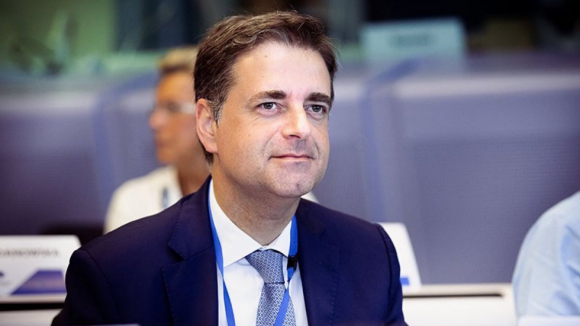 Autarca de Braga apreensivo mas "parcialmente tranquilo" com 'lay-off' na Bosch