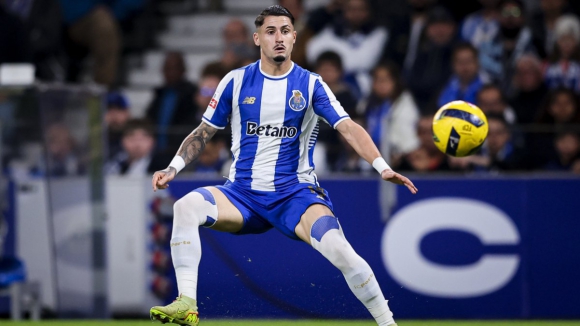 FC Porto: Drag&otilde;es em vantagem no Drag&atilde;o com golo de Borja Sainz