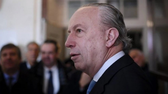 Santana Lopes n&atilde;o fecha a porta &agrave; lideran&ccedil;a dos munic&iacute;pios portugueses