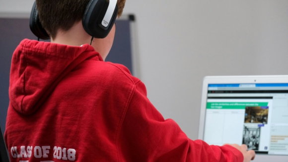 Maia desenvolve "programa pioneiro" de literacia medi&aacute;tica nas escolas