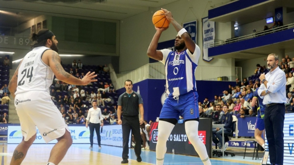 FC Porto (Basquetebol):&nbsp;M&atilde;o quente fez soar a buzina
