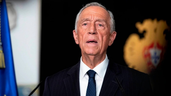 Marcelo diz que greve geral foi marcada quando "prociss&atilde;o ainda vai no adro"