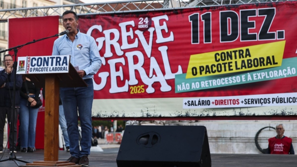 UGT aprova por unanimidade greve geral a 11 de dezembro