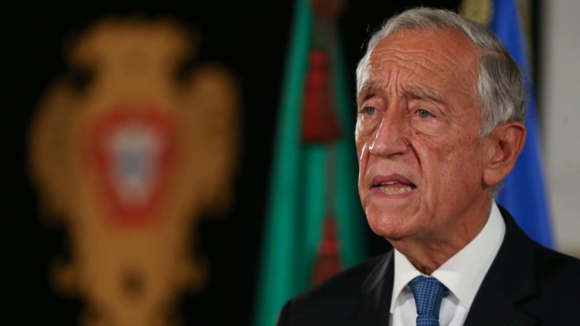 Marcelo pede "esp&iacute;rito de concerta&ccedil;&atilde;o social" para "m&aacute;ximo consenso" sobre lei laboral