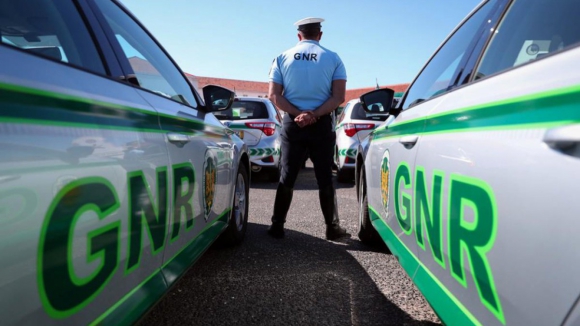 Detido na Trofa homem com mandado de deten&ccedil;&atilde;o do Luxemburgo por tr&aacute;fico de droga