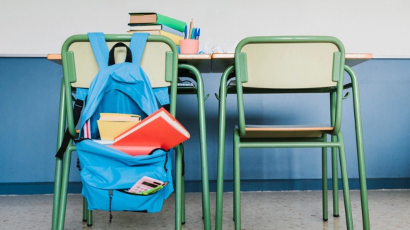 Treze escolas recebem equipamentos para a monitoriza&ccedil;&atilde;o da qualidade do ar