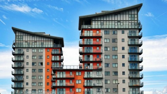 Euribor sobe a tr&ecirc;s e seis meses e desce a 12 meses