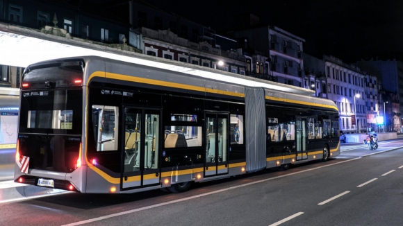 Ve&iacute;culos do metrobus do Porto j&aacute; receberam homologa&ccedil;&atilde;o do IMT