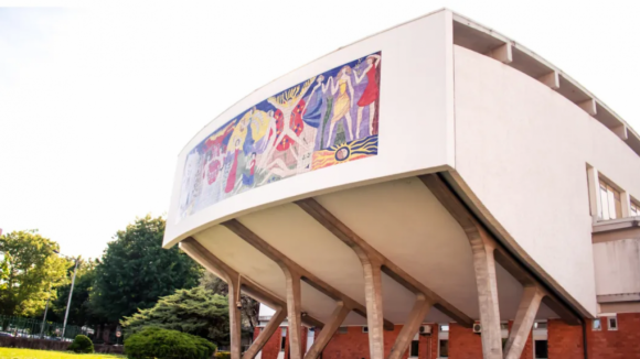 Francisco Fontes estreia em Braga &ldquo;Casa Alheia&rdquo; inspirada no &ldquo;Livro do Desassossego&rdquo;