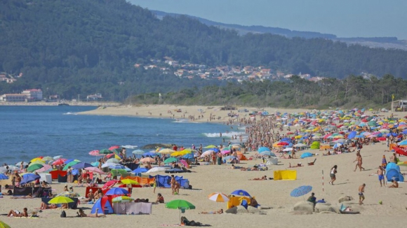 Caminha diz que h&aacute; financiamento para praia de Moledo e desassoreamento do rio Minho