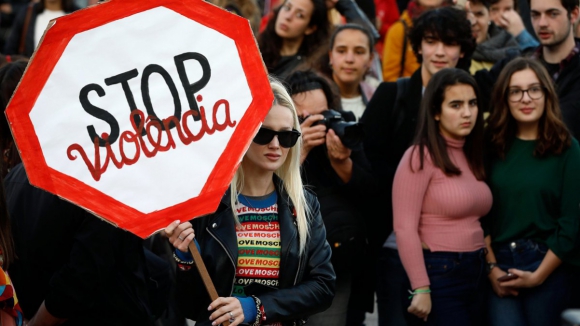 Dia Internacional para a Elimina&ccedil;&atilde;o da Viol&ecirc;ncia contra as Mulheres assinalado em Viana do Castelo