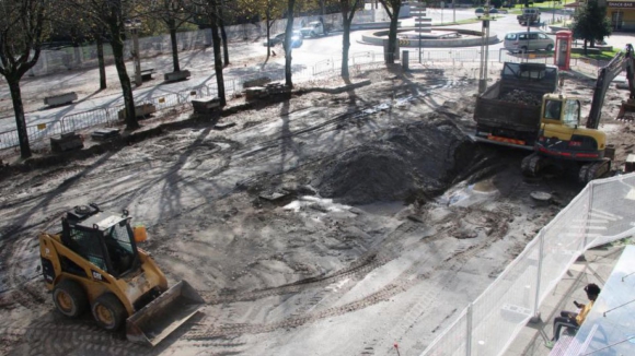 PS quer explica&ccedil;&otilde;es da C&acirc;mara de Arcos de Valdevez sobre atraso e derrapagem em obra