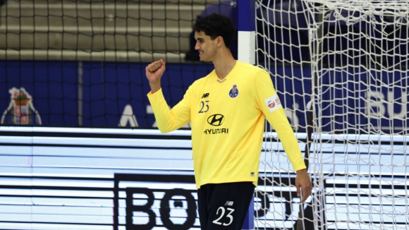 FC Porto (Andebol):&nbsp;Supremacia portista estendeu-se ao pavilh&atilde;o