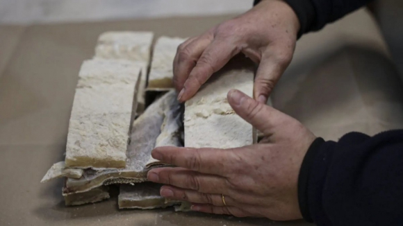 Associação diz que não faltará bacalhau no Natal apesar de preços “pornográficos”