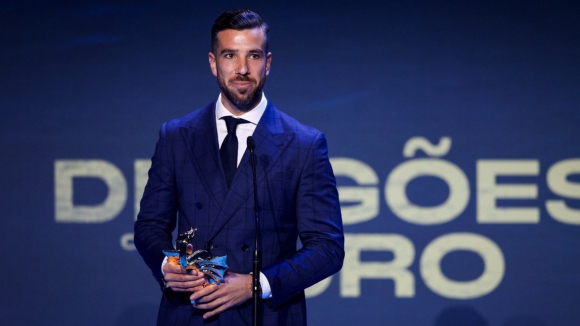 Drag&otilde;es de Ouro:&nbsp;Daniel Chaves distinguido com o pr&eacute;mio Treinador